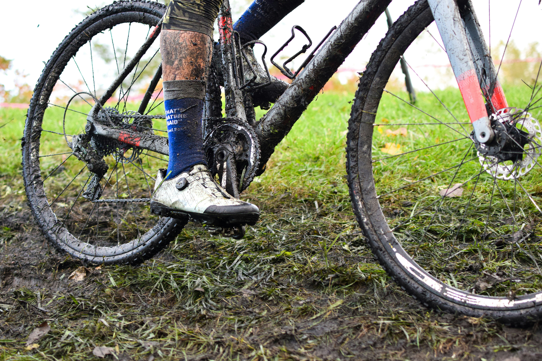 Stark verschmutzte Fahrradkette
