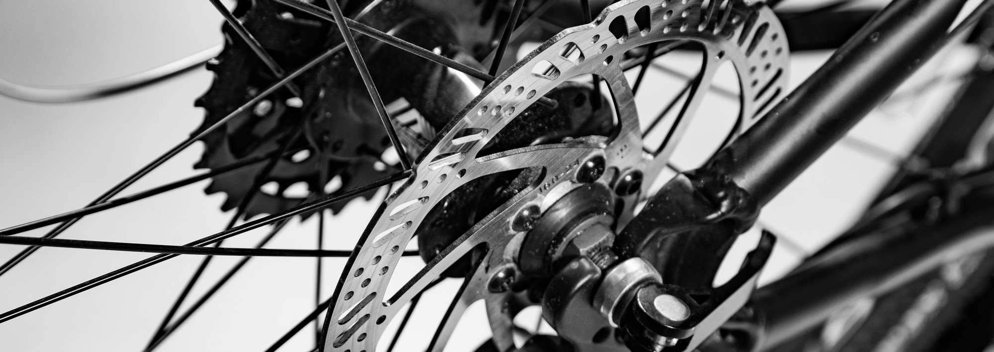 Fahrradbremse beim langsamen Bremsen – Geräuschentwicklung